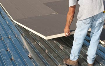 benefits of insulating Loch Sgioport flat roofing